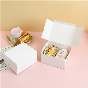 [0401005] กล่องใส่ขนม กล่องใส่ของว่าง กล่องใส่อาหารว่าง กล่องสแน็ค สีขาว 12x14x7.5 ซม.