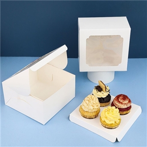 [0504002] กล่องใส่เบเกอรี่ กล่องใส่สินค้า บรรจุภัณฑ์ กล่องคัพเค้ก 4 ชิ้น พร้อมฐาน สีขาว