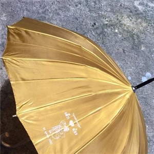 ขายส่งร่ม ร่มสีทอง ร่มงานแต่ง รับสกรีนร่ม รับผลิตร่ม