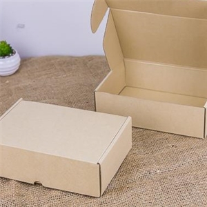 [2401017] กล่องใส่ของชำร่วย กล่องใส่ของขวัญ บรรจุภัณฑ์ กล่องลูกฟูกพรีเมี่ยม 14x20x6 ซม.
