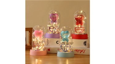 โคมไฟหัวใจประดับไฟสื่อความหมายแทนใจ